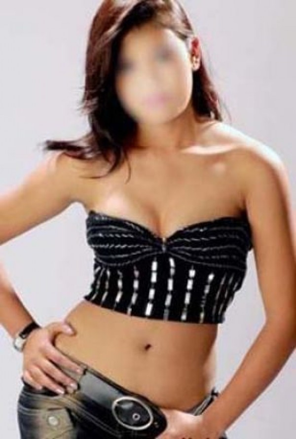 Call Girls Karnataka: ARE YOU COMING? I AM A GODDESS, BEAUTIFUL WITH MELONS FOR INTERCOURSE