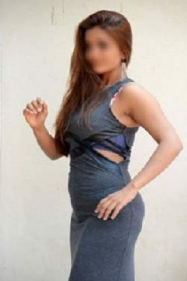Massages West Bengal: HELLO SWEETI AM CHEAP, CUTE WITH GOOD TITS FOR YOUR FETISHES