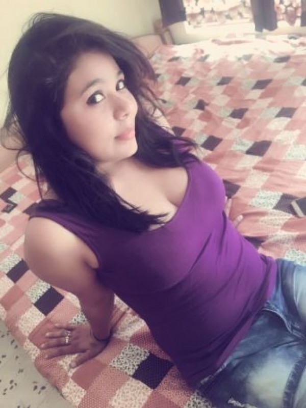 Massages Chandigarh: HELLO AMORES I AM GREAT, SUPER SEXY WITH AGILE FEET BY APPOINTMENT