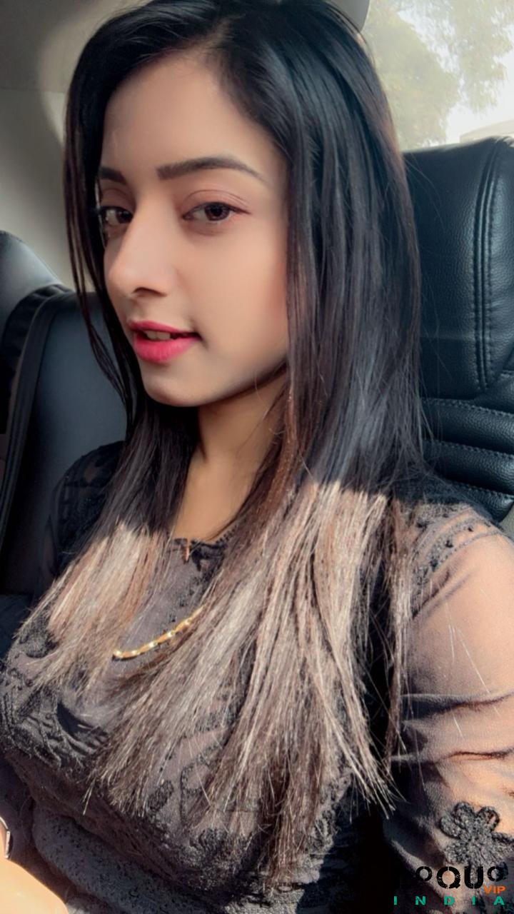 Call Girls Chandigarh: Chandigarh Call Girls 9878853343 Preet Call Girls In Chandigarh Escorts