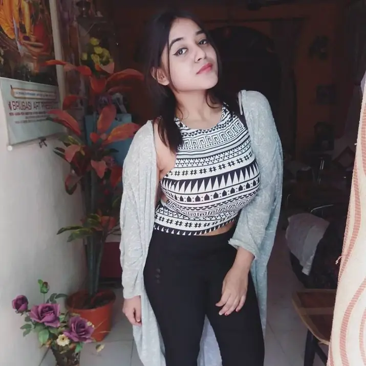 Call Girls Punjab: Hot and sexy bhabhi and girls full time available service
