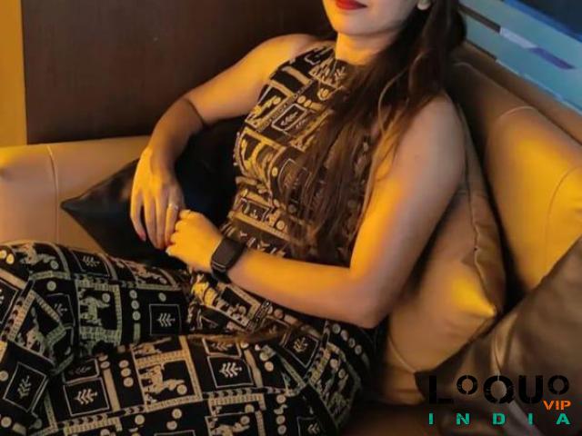 Call Girls Delhi: Jor Bagh (Delhi) Expensive Best Indian Escorts Call Girl Near Safdarjung Airport