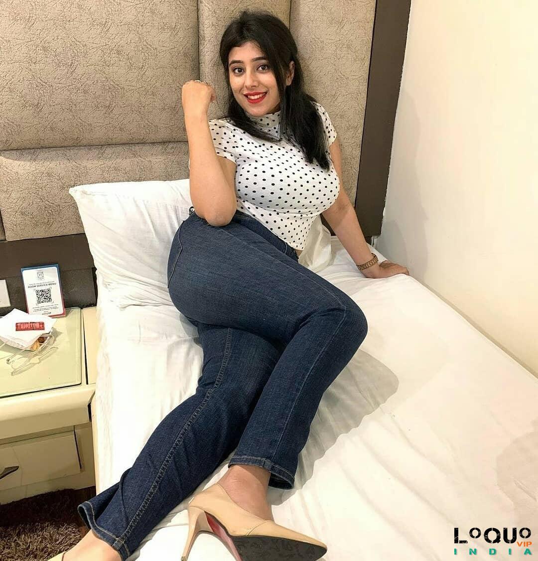 Call Girls Telangana: Myself ❣️ divyanshi❣️ best VIP high profile sarvice available