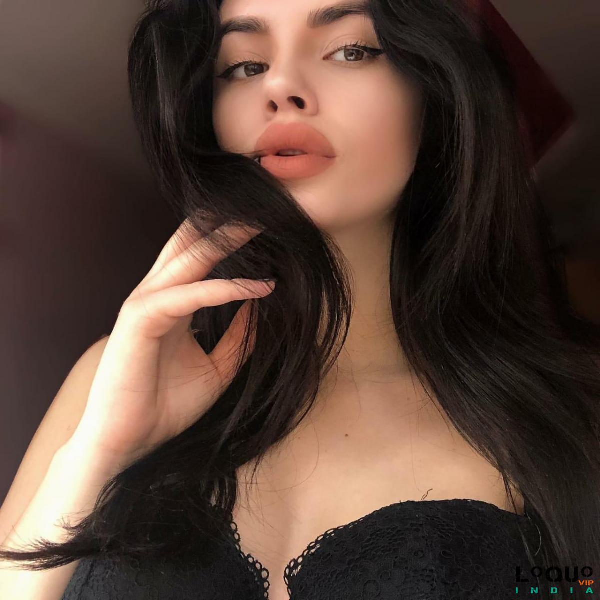 Call Girls Delhi: Very Hot Independent Nisha Available Now Home And Hotel In Delhi