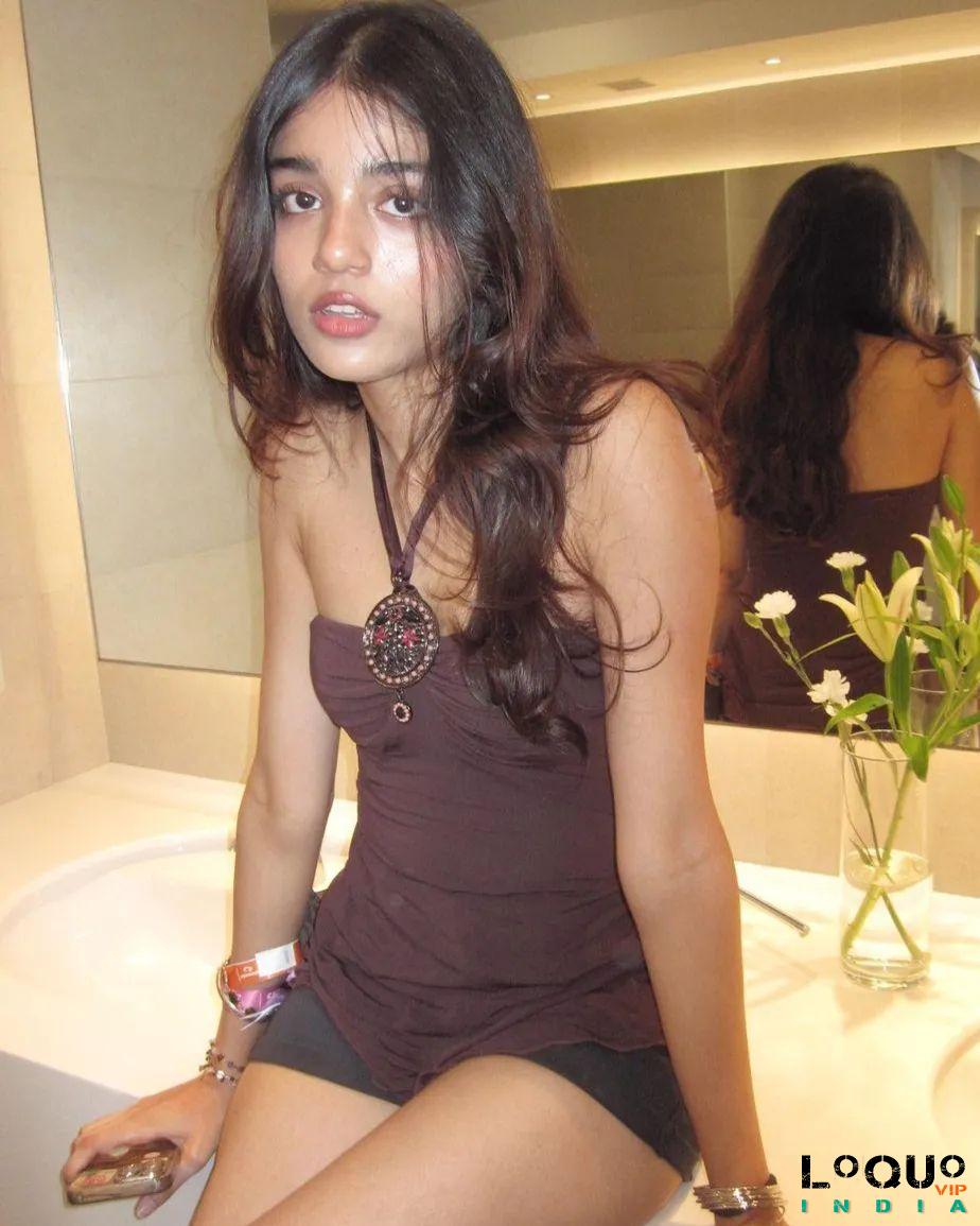 Transsexual Assam: Call me 90609/15612 call girls no paytm no Google ponly cash top model available
