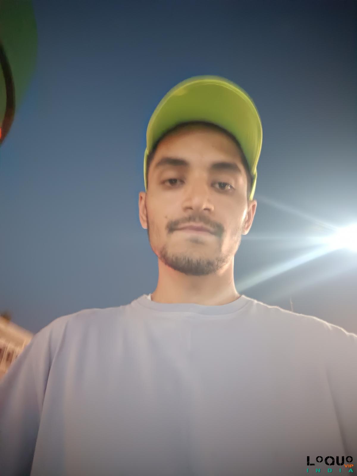 Male Escorts Uttarakhand: Open for real meet only females i have athletic body