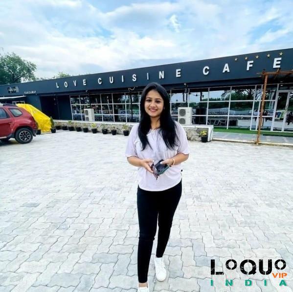 Call Girls Assam: Low price VIP model college girl indipendent 24 hours available 100% safe dxhxhx