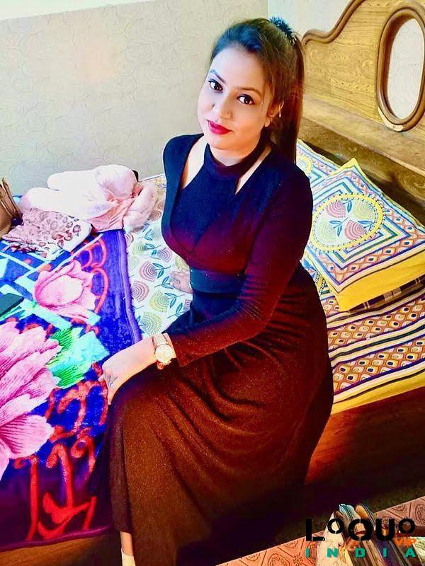 Call Girls Chandigarh: Ruchi hare service available call me 70618//95297