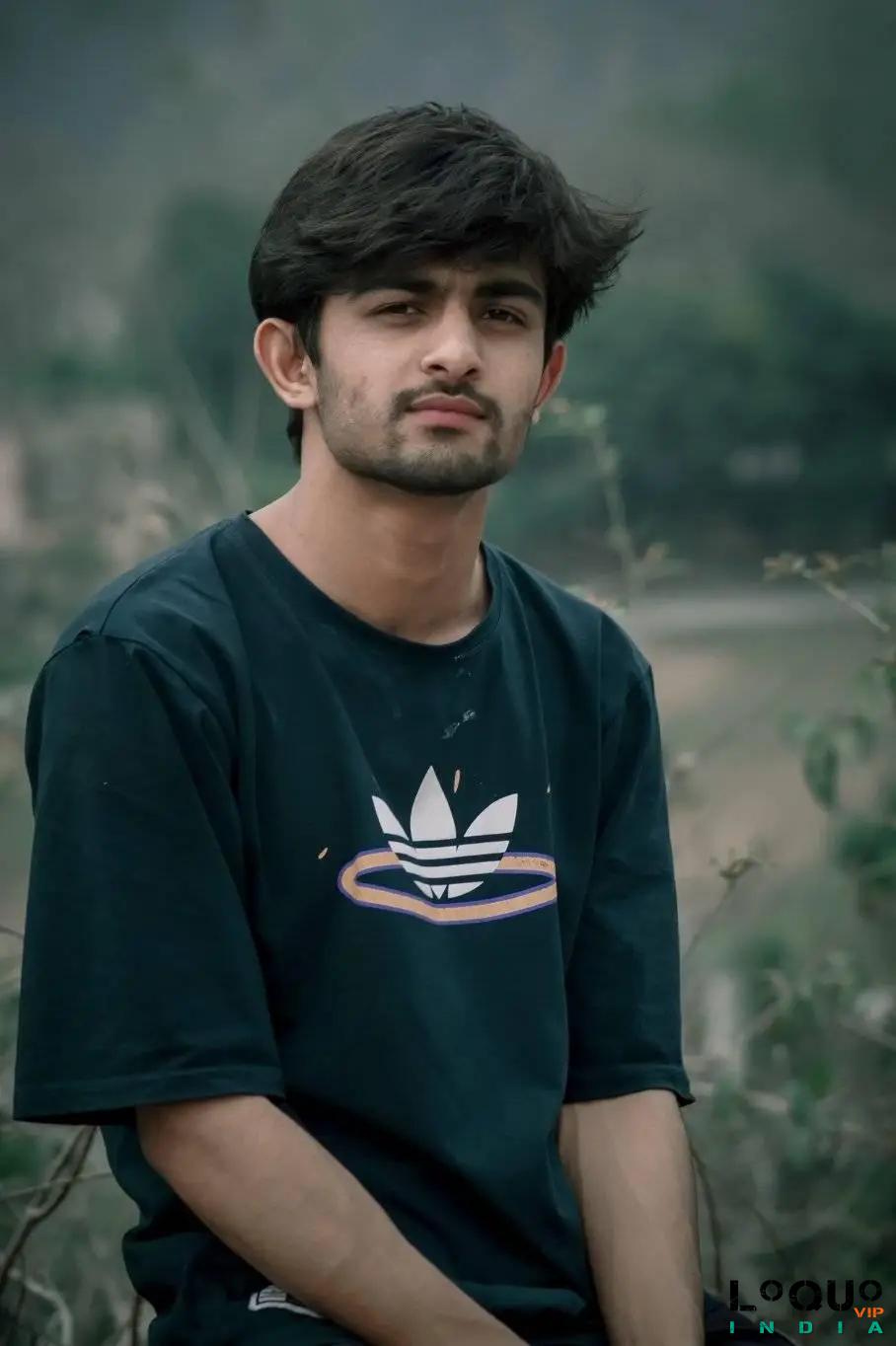 Male Escorts Chandigarh: Kisi ko interest hon contact me only for girls