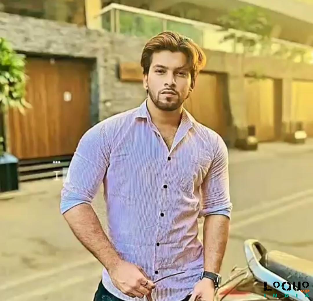 Male Escorts Maharashtra: A decent and professional person .