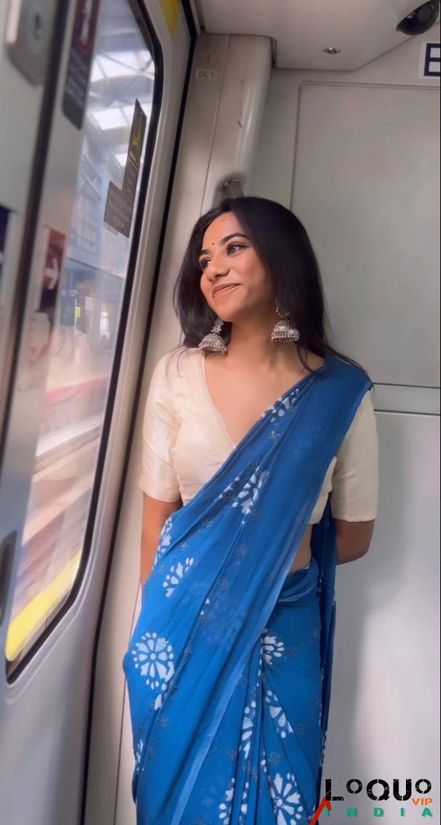 Call Girls Delhi: 9319099832  Book Independent Call Girls in Delhi with Cash Payment