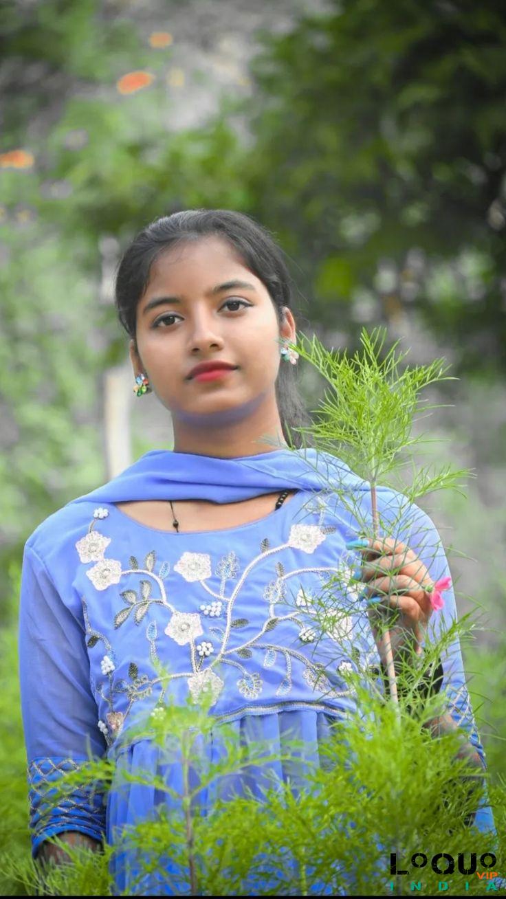 Call Girls Maharashtra: Ahmednagar cantonment ???????????? meena Kumari